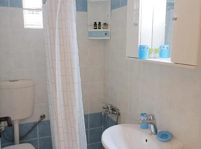 Seaview Апартаменты *